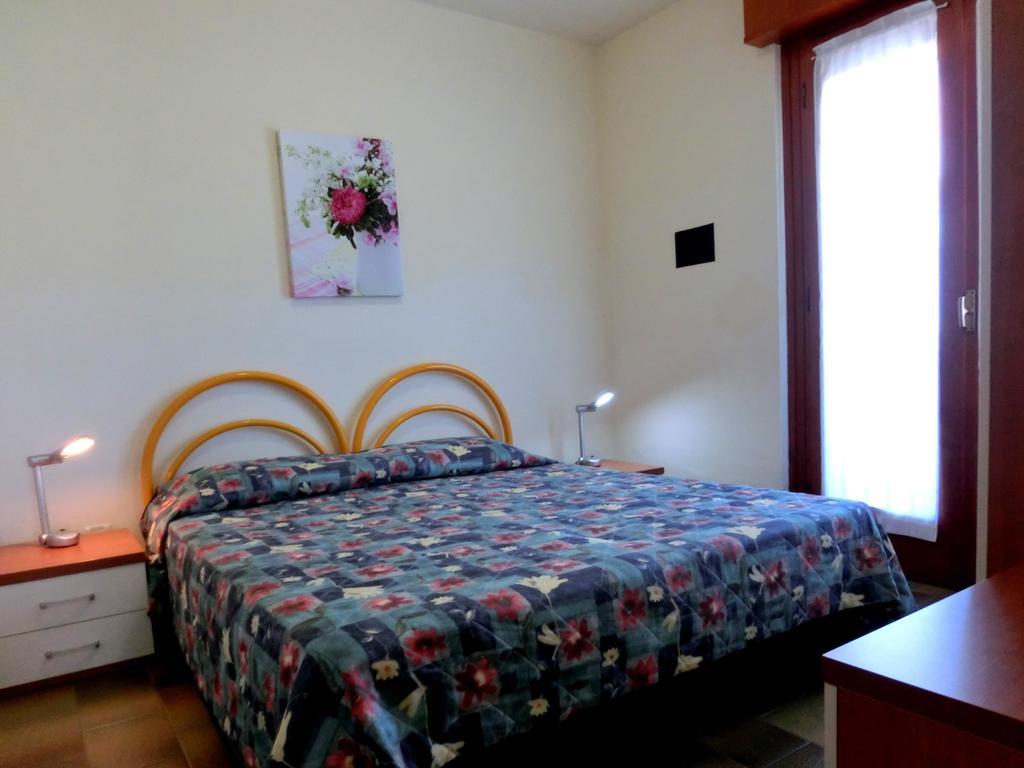 Salisburgo Apartment Lignano Sabbiadoro Cameră foto
