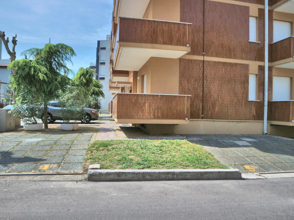 Salisburgo Apartment Lignano Sabbiadoro Exterior foto