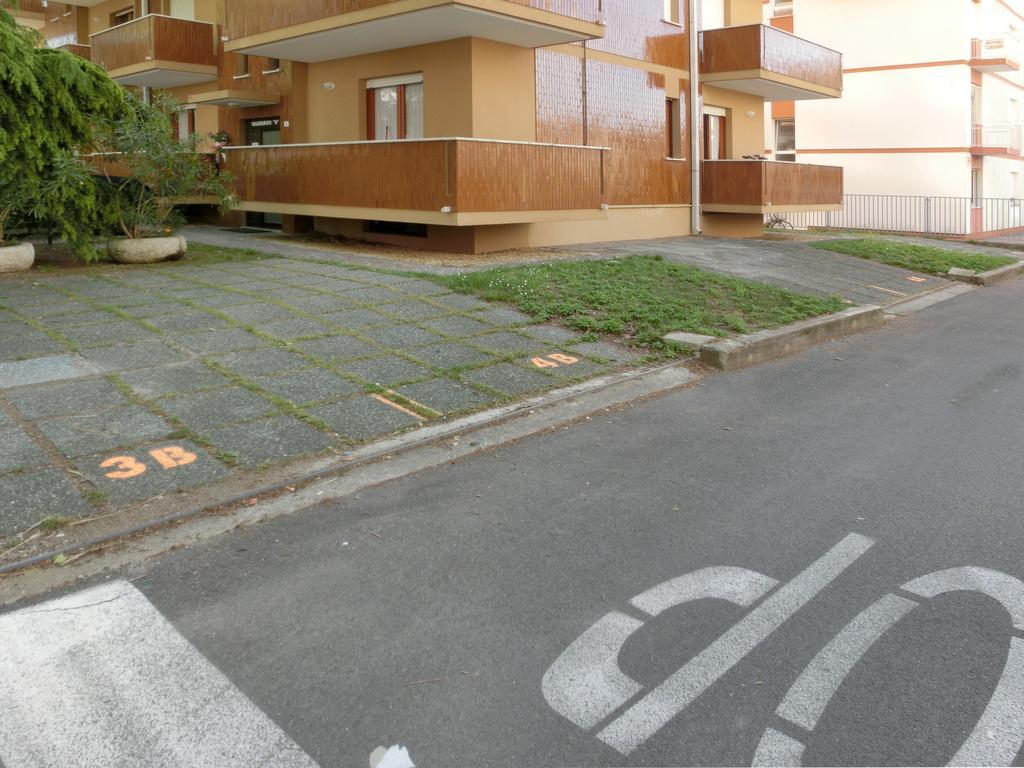 Salisburgo Apartment Lignano Sabbiadoro Exterior foto